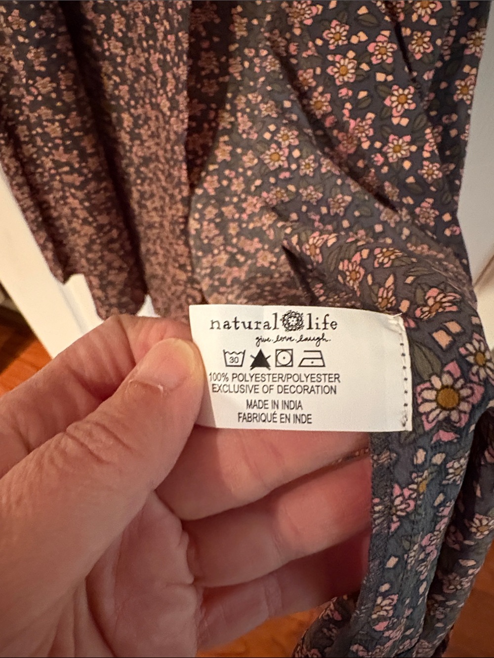 NATURAL LIFE Daisy Print Maxi Dress with lace trim neckline - Picture 5 of 7